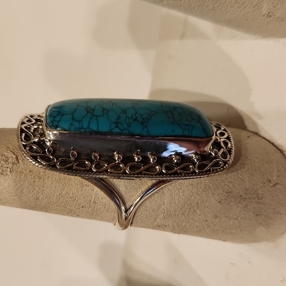 Sterling Silver Intricate Artistry Oval set Ring- Size 9.5 - Picture 6 of 8